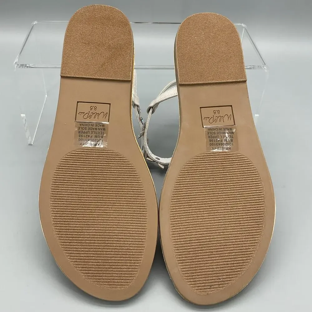 NEW Wild Pair Women’s Krisleyy Thong Sandals White Size 8.5M
